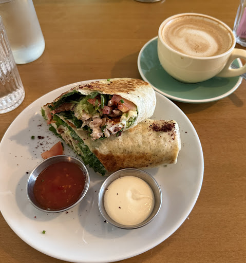 Photo of Wanasa Cafe - 869 Green Lanes, London N21 2QS